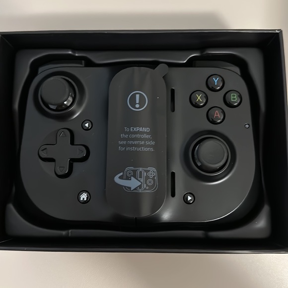 Razer Kishi Universal Gaming Controller for ANDROID [BRAND NEW] - Picture 3 of 3